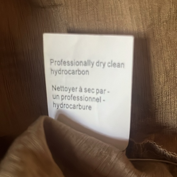 Spanner jacket with gold threads and three buttons - Picture 7 of 7